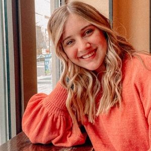 Meet your Posher, Anna kate